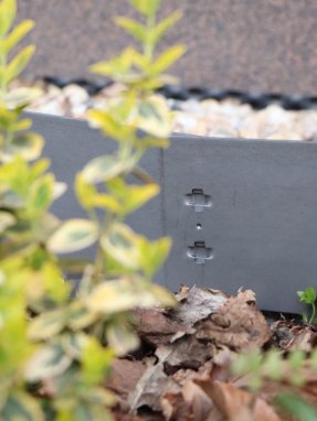 Kovový obrubník s hroty - Corten. ocel 10ks