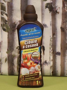 AGRO OM kap.hn. na cibuli a česnek 1L Nelen pro zelen